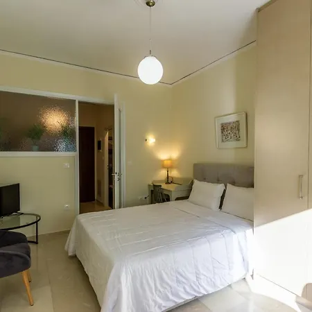 Apartment Akadimias Living