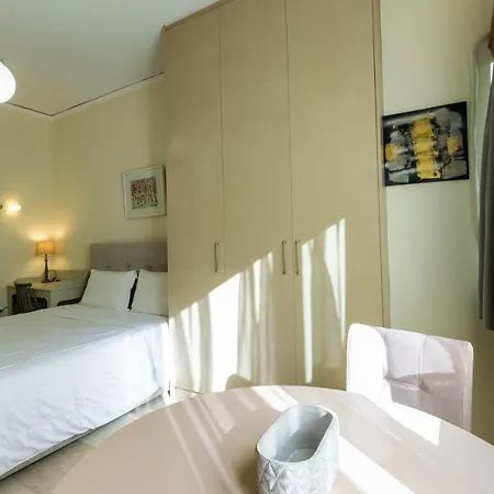 Akadimias Living Apartment Athens